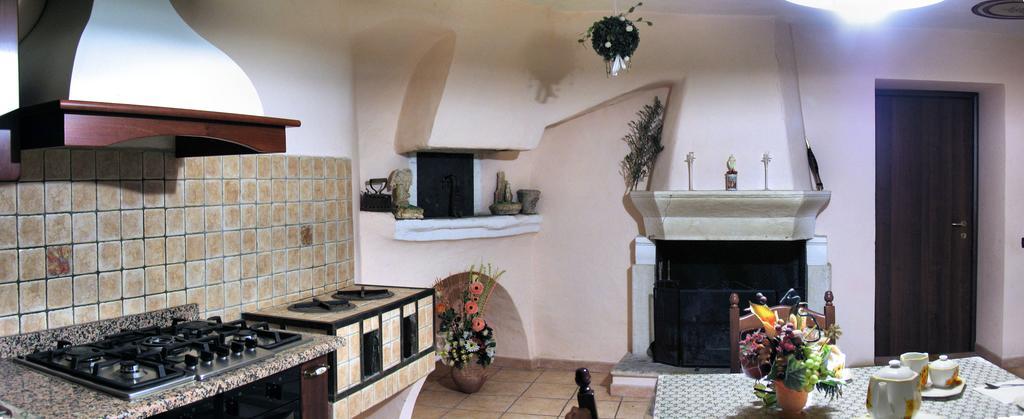 Il Centro Storico Apartman Posta Fibreno Szoba fotó